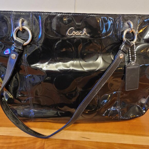 COACH Embossed Gallery Tote in Black - Picture 1 of 7